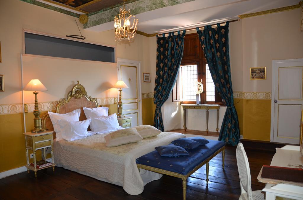 Bed and Breakfast La Tour Du Lion Рошфор-ан-Тер Экстерьер фото