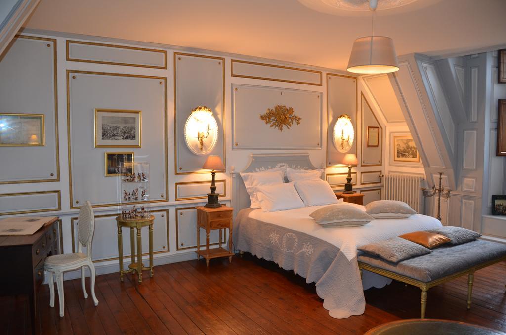 Bed and Breakfast La Tour Du Lion Рошфор-ан-Тер Экстерьер фото